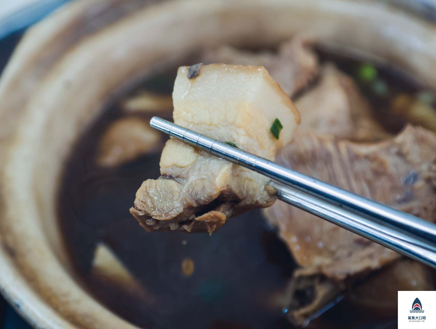 新峰肉骨茶推薦,吉隆坡美食,馬來西亞美食,馬來西亞肉骨茶,吉隆坡肉骨茶推薦,新峰肉骨茶,馬來西亞新峰肉骨茶 @鯊魚大口咬 新峰肉骨茶推薦,吉隆坡美食,馬來西亞美食,馬來西亞肉骨茶,吉隆坡肉骨茶推薦,新峰肉骨茶,馬來西亞新峰肉骨茶 @鯊魚大口咬