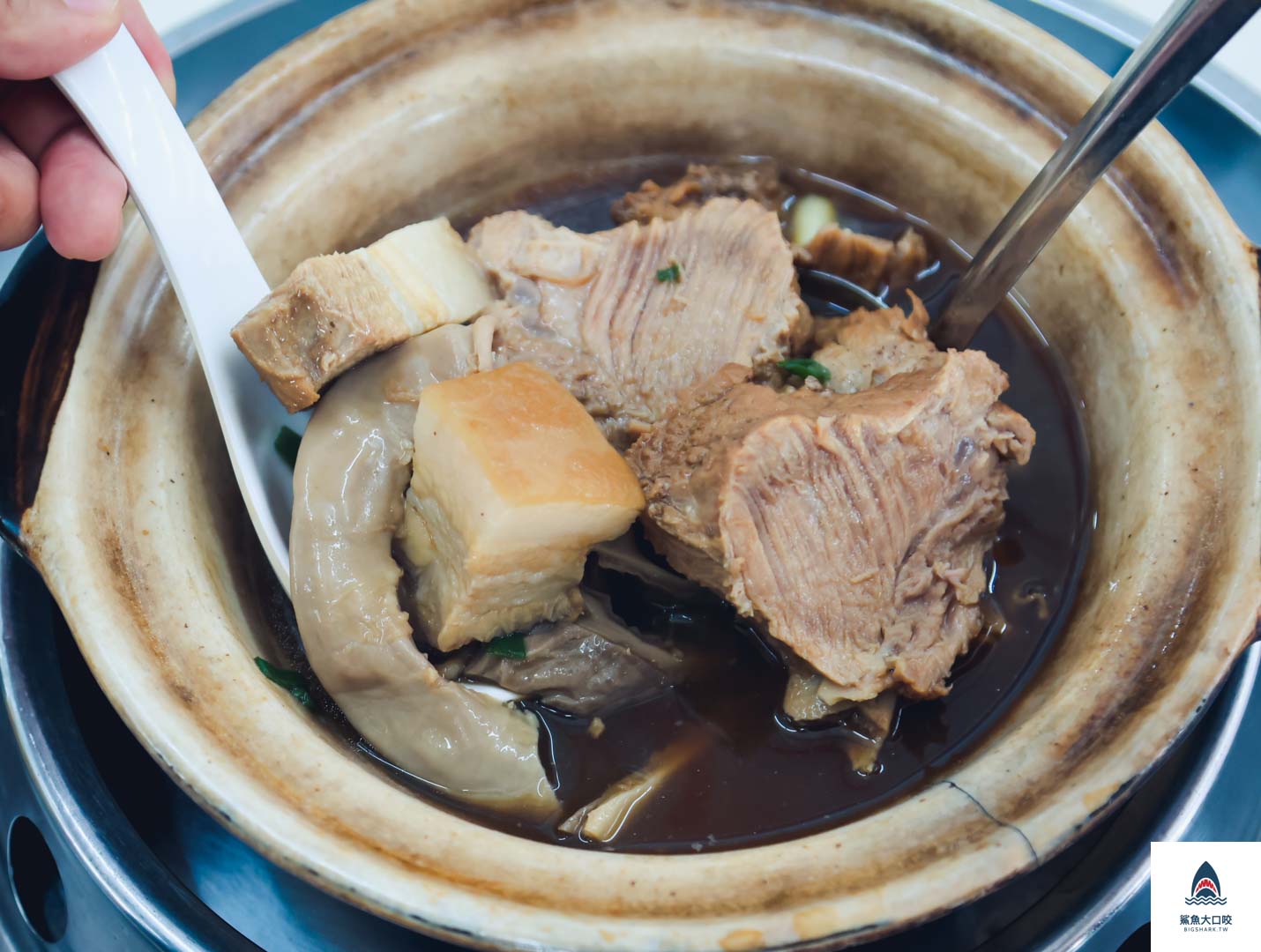 新峰肉骨茶推薦,吉隆坡美食,馬來西亞美食,馬來西亞肉骨茶,吉隆坡肉骨茶推薦,新峰肉骨茶,馬來西亞新峰肉骨茶 @鯊魚大口咬