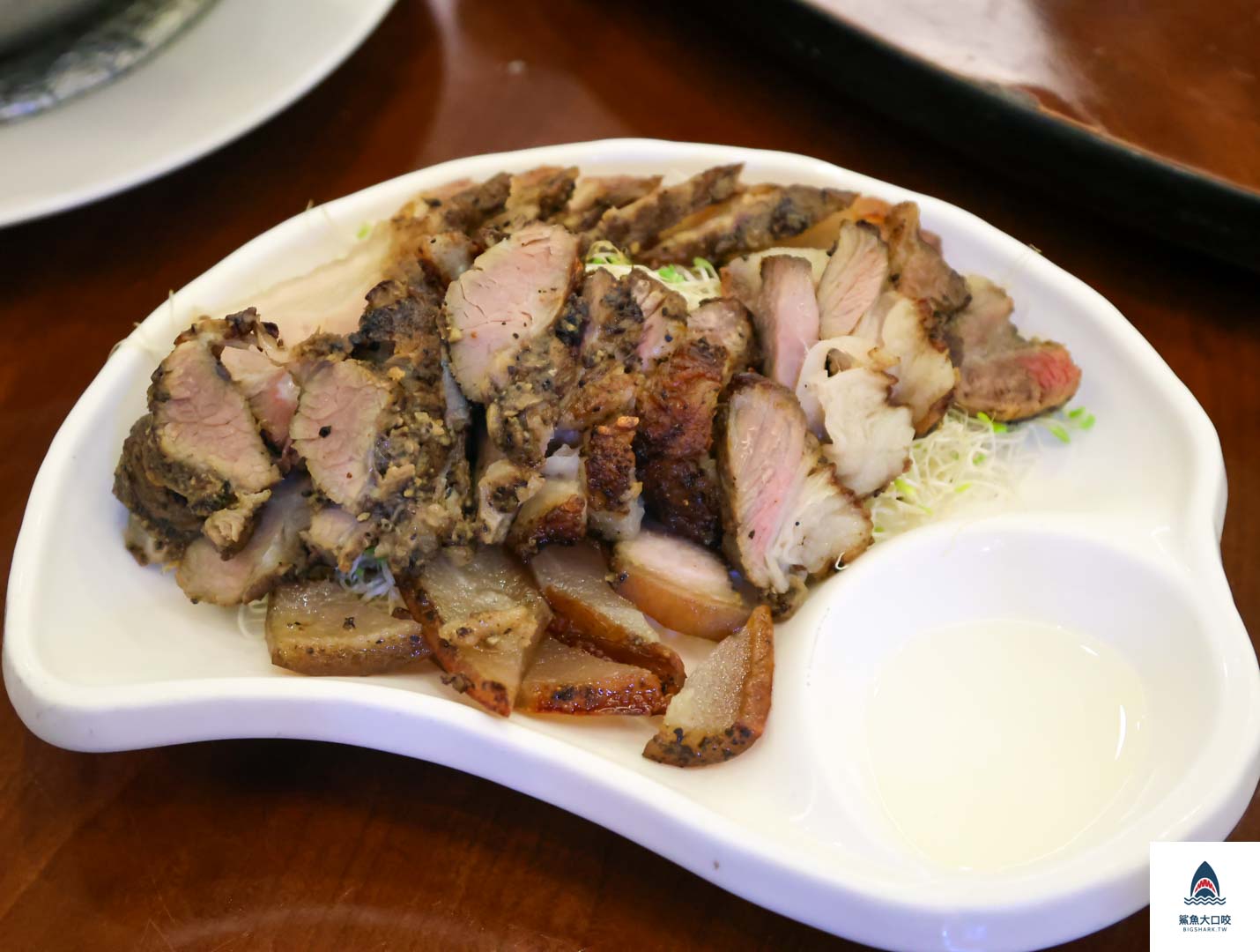 沙卡燒酒雞餐館菜單,沙卡燒酒雞,大雅沙卡燒酒雞,台中燒酒雞推薦,台中米其林必比登推薦,大雅美食推薦,沙卡燒酒雞餐館 @鯊魚大口咬