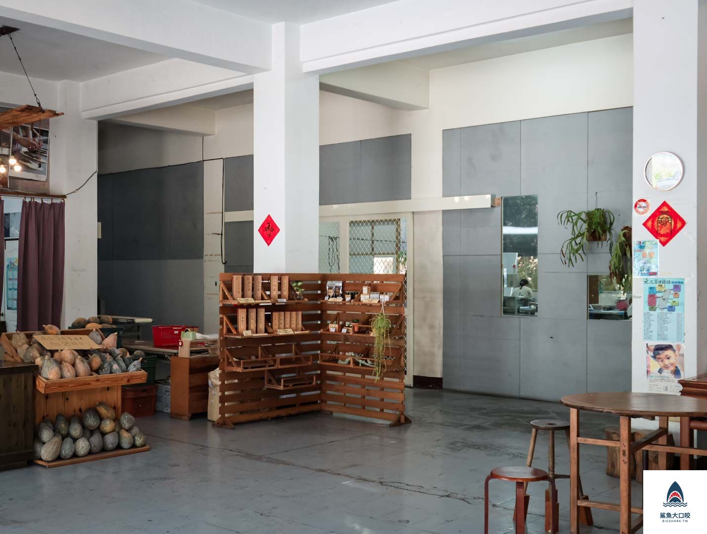 南投景點,冒煙的饅頭店好吃,南投好好玩,冒煙的饅頭店宅配,南投旅行,冒煙的饅頭店地址,南投饅頭店,水里人氣伴手禮,南投伴手禮店,水里柴燒饅頭,水里美食,南投水里美食,冒煙的饅頭店,冒煙的饅頭店交通方式,冒煙的饅頭店停車資訊,南投美食,冒煙的饅頭店好好拍 @鯊魚大口咬