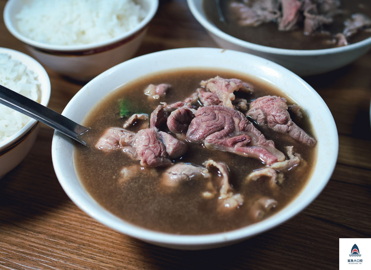 屏東美食,屏東牛肉料理,屏東牛肉湯,屏東牛肉友,牛肉友 @鯊魚大口咬