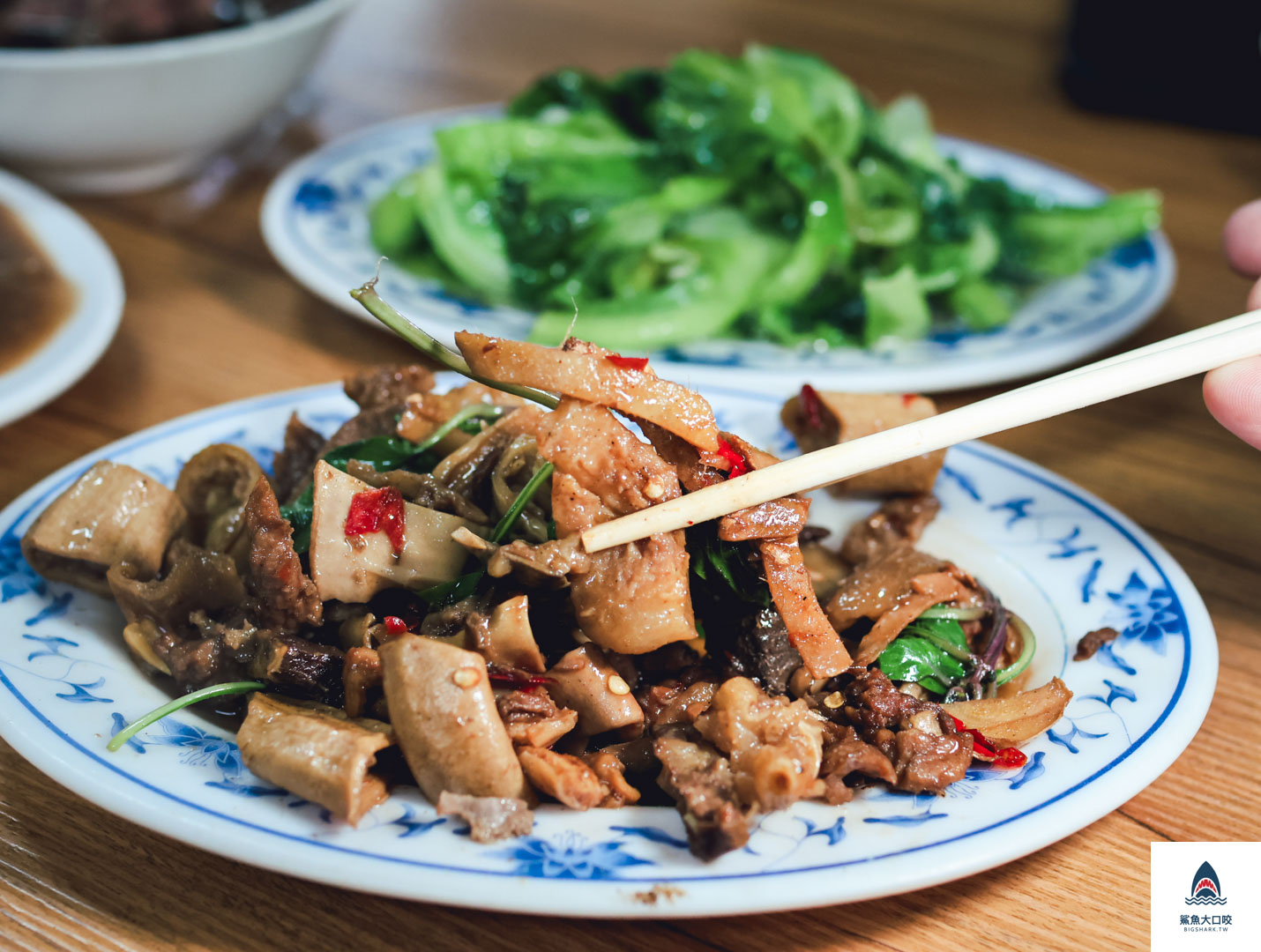 屏東美食,屏東牛肉料理,屏東牛肉湯,屏東牛肉友,牛肉友 @鯊魚大口咬