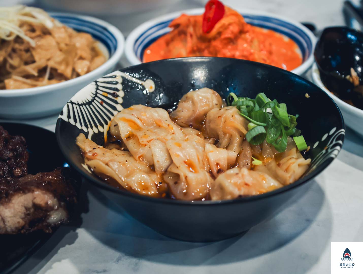 文心森林公園美食,台中南屯湯包,台中小吃,台中南屯美食,台中湯包,大七湯包,文心森林公園附近美食,台中南屯小吃,台中紅豆鍋餅 @鯊魚大口咬 文心森林公園美食,台中南屯湯包,台中小吃,台中南屯美食,台中湯包,大七湯包,文心森林公園附近美食,台中南屯小吃,台中紅豆鍋餅 @鯊魚大口咬
