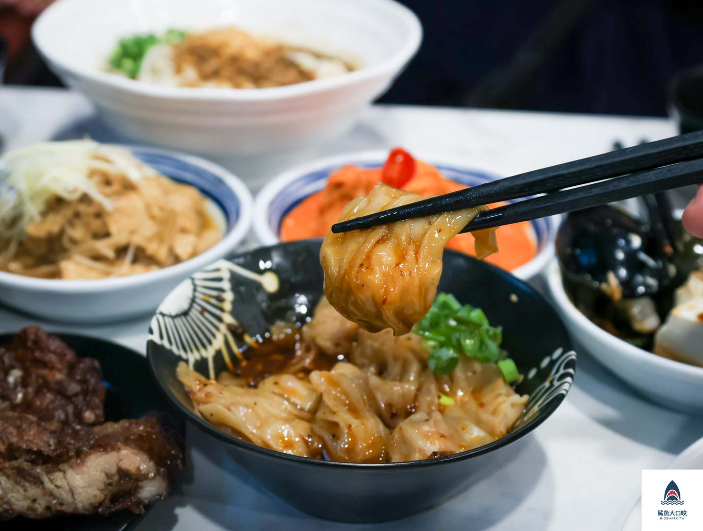 文心森林公園美食,台中南屯湯包,台中小吃,台中南屯美食,台中湯包,大七湯包,文心森林公園附近美食,台中南屯小吃,台中紅豆鍋餅 @鯊魚大口咬 文心森林公園美食,台中南屯湯包,台中小吃,台中南屯美食,台中湯包,大七湯包,文心森林公園附近美食,台中南屯小吃,台中紅豆鍋餅 @鯊魚大口咬