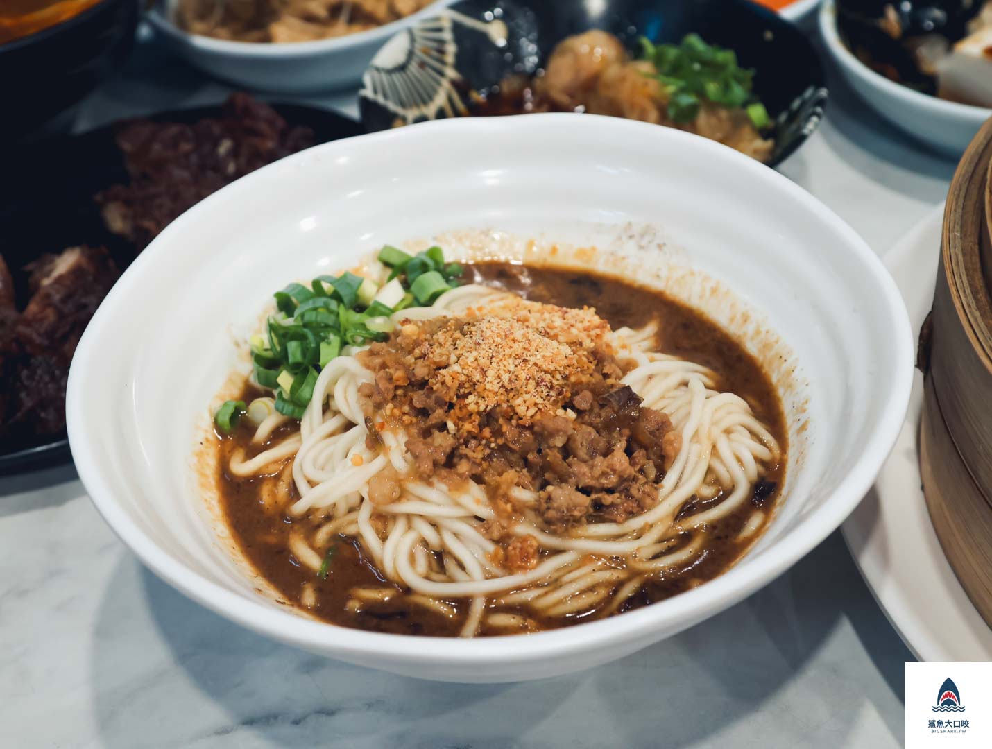 文心森林公園美食,台中南屯湯包,台中小吃,台中南屯美食,台中湯包,大七湯包,文心森林公園附近美食,台中南屯小吃,台中紅豆鍋餅 @鯊魚大口咬