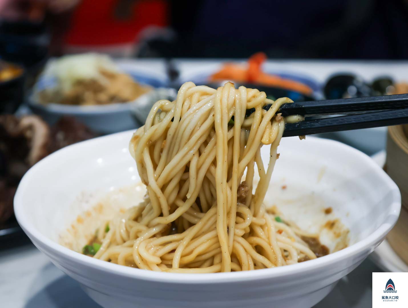 文心森林公園美食,台中南屯湯包,台中小吃,台中南屯美食,台中湯包,大七湯包,文心森林公園附近美食,台中南屯小吃,台中紅豆鍋餅 @鯊魚大口咬 文心森林公園美食,台中南屯湯包,台中小吃,台中南屯美食,台中湯包,大七湯包,文心森林公園附近美食,台中南屯小吃,台中紅豆鍋餅 @鯊魚大口咬