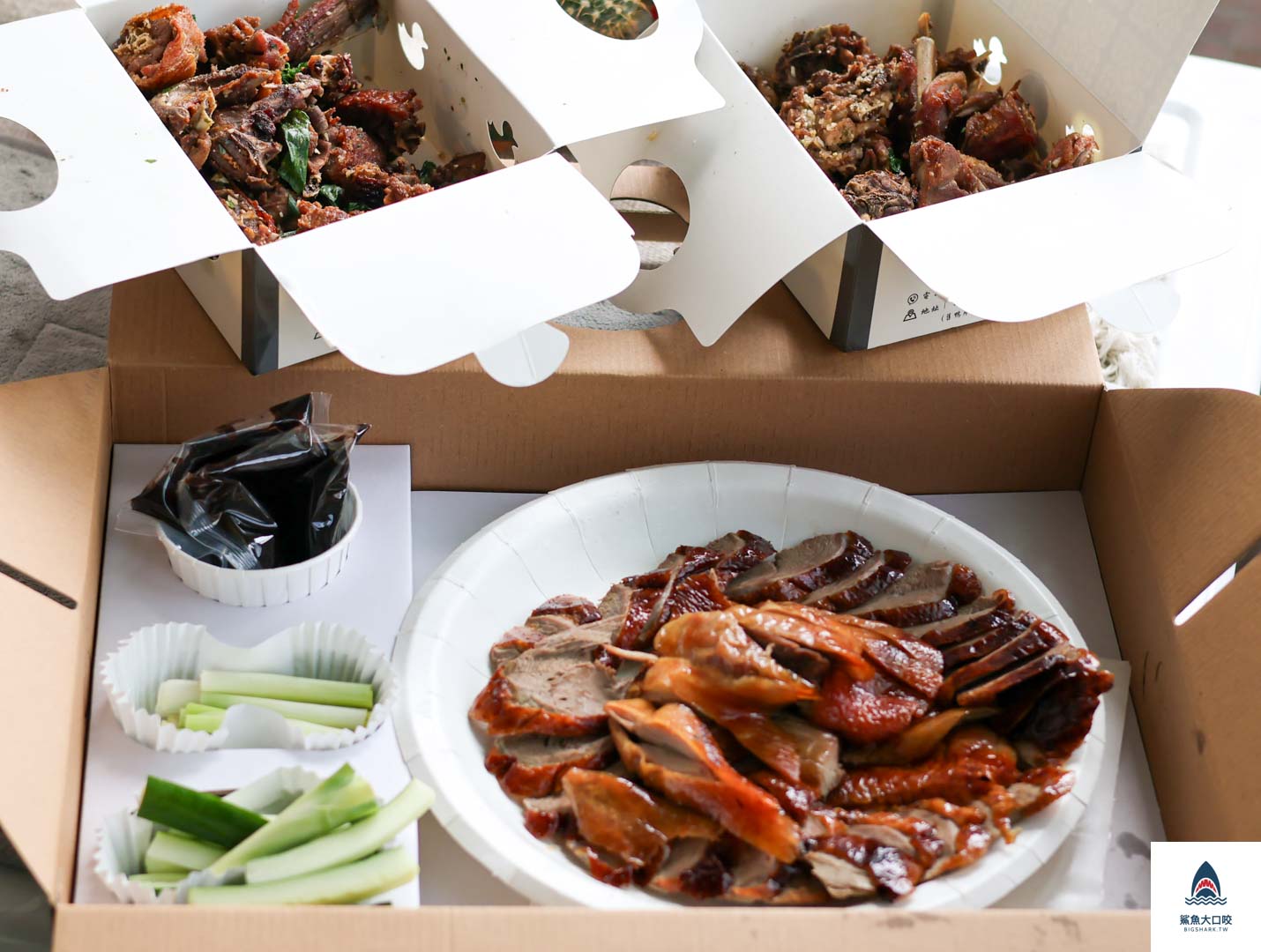 台中西區美食,台中必吃美食,台中烤鴨三吃,台中一鴨三吃,台中外帶烤鴨,小鴨片 @鯊魚大口咬