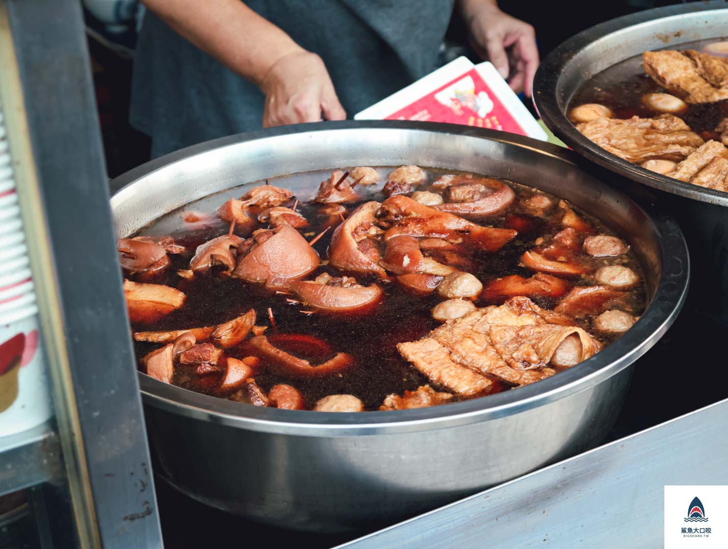 台中小吃,台中美食景點,台中爌肉飯,台中排隊店,台中沙鹿區,嘉控肉飯 @鯊魚大口咬