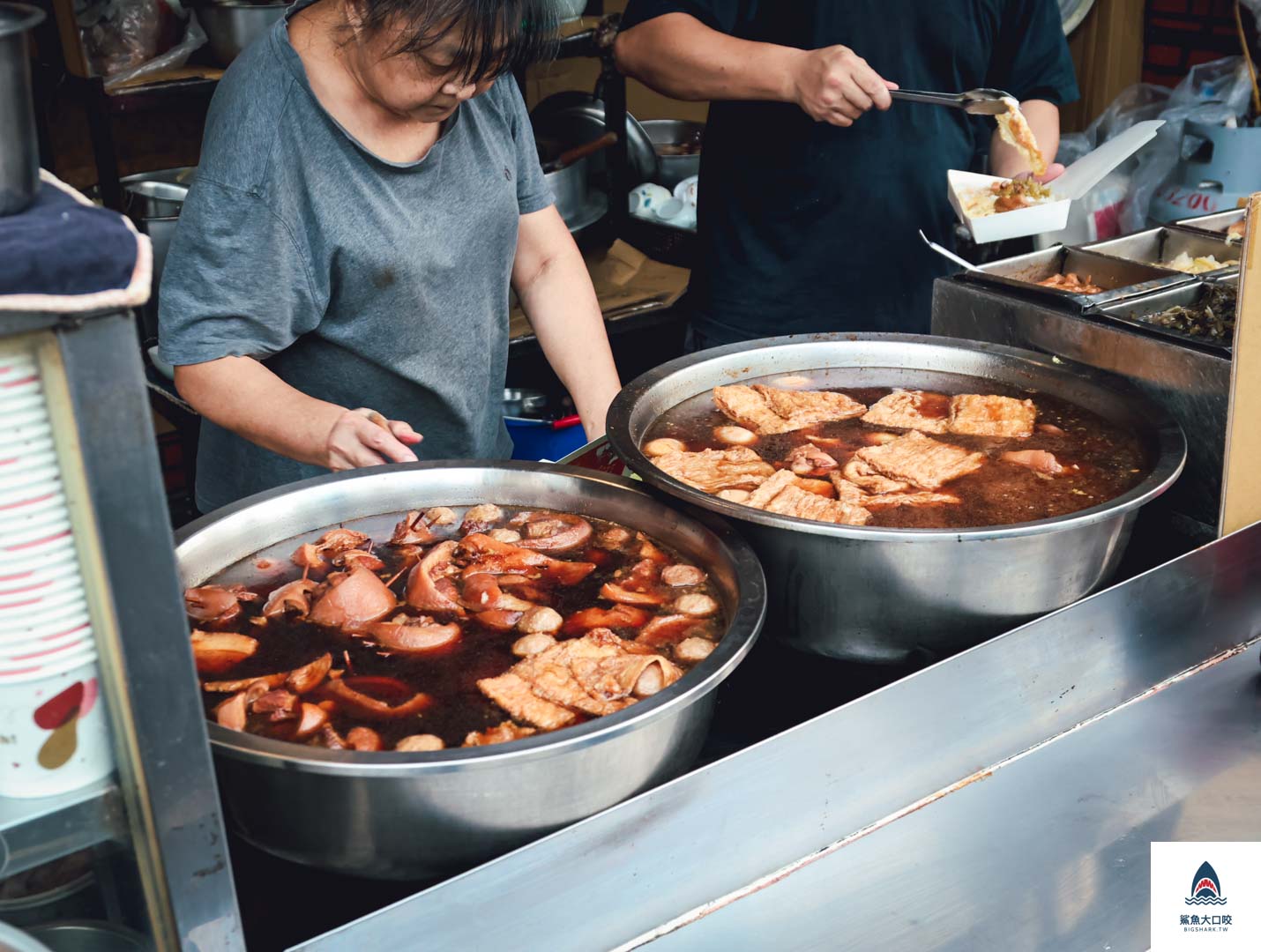 台中小吃,台中美食景點,台中爌肉飯,台中排隊店,台中沙鹿區,嘉控肉飯 @鯊魚大口咬