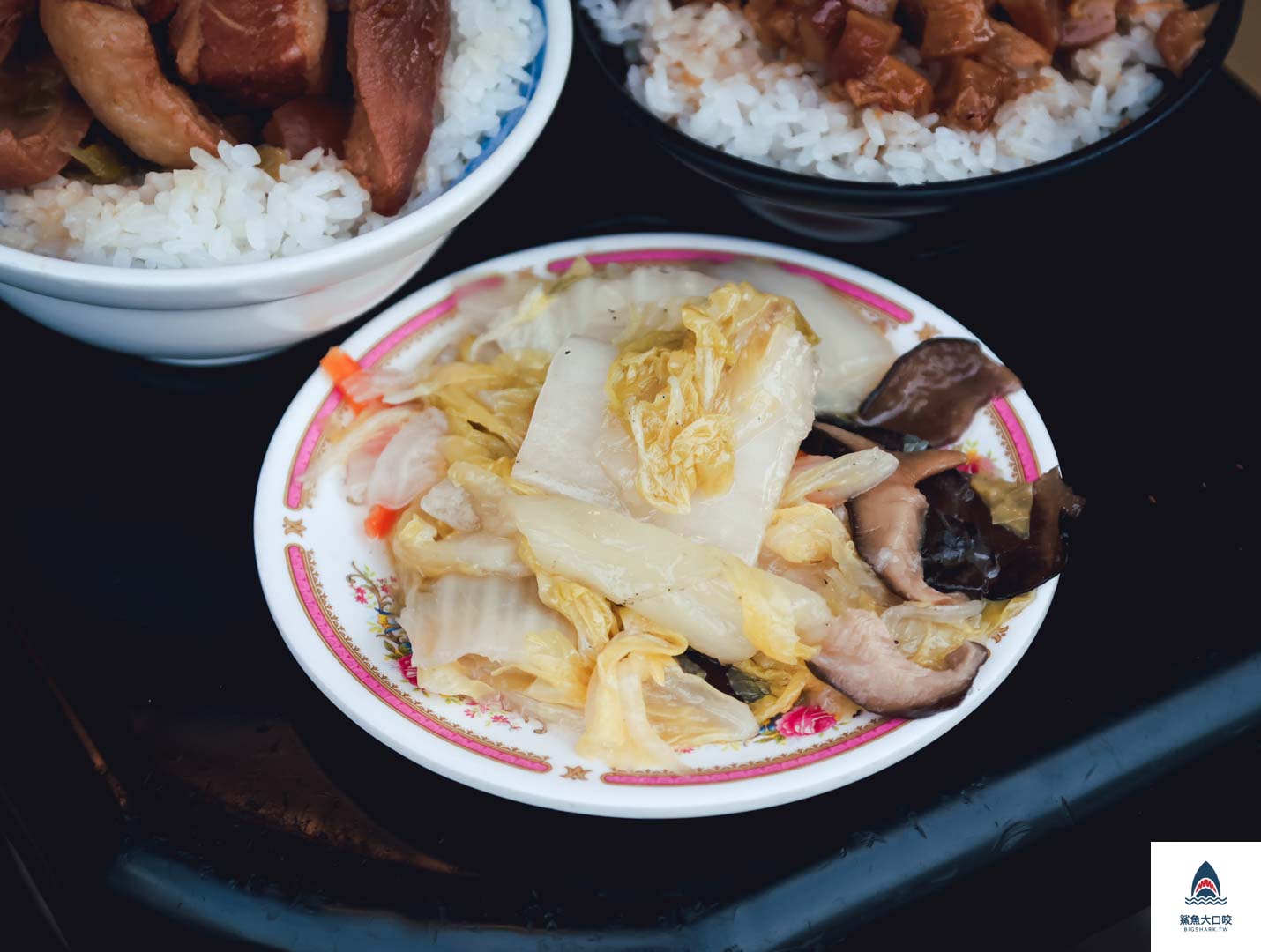 台中小吃,台中美食景點,台中爌肉飯,台中排隊店,台中沙鹿區,嘉控肉飯 @鯊魚大口咬
