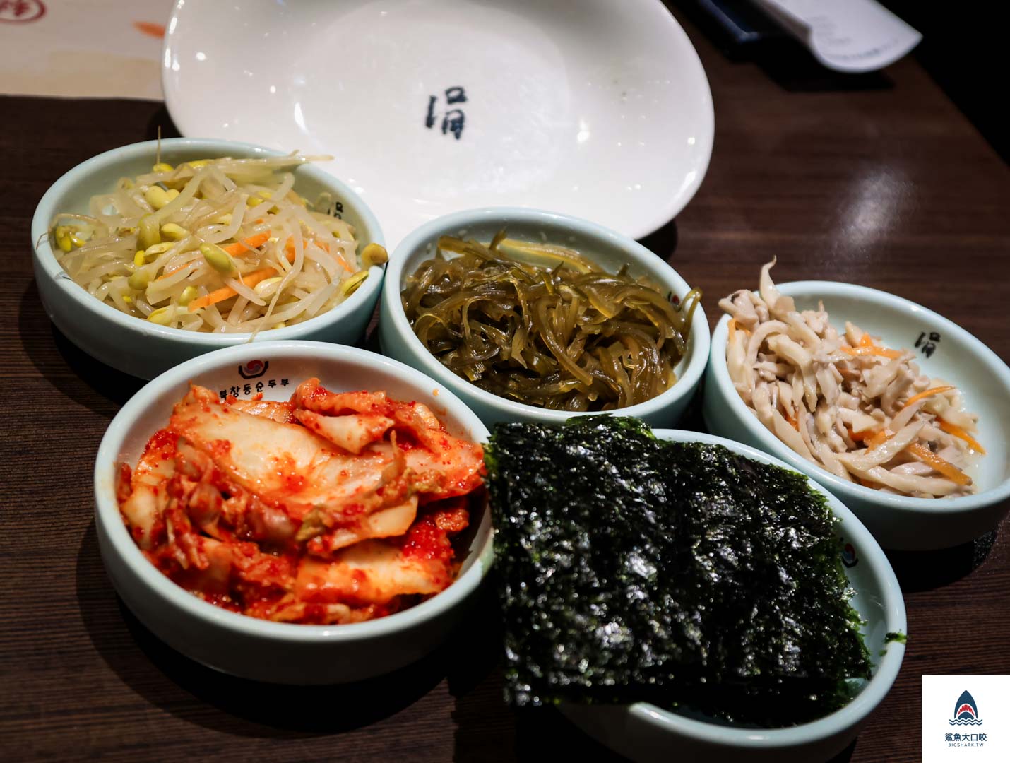 涓豆腐台中文心秀泰店,台中豆腐煲,台中秀泰美食,涓豆腐麗寶,涓豆腐,涓豆腐台中,涓豆腐菜單,涓豆腐台中秀泰 @鯊魚大口咬