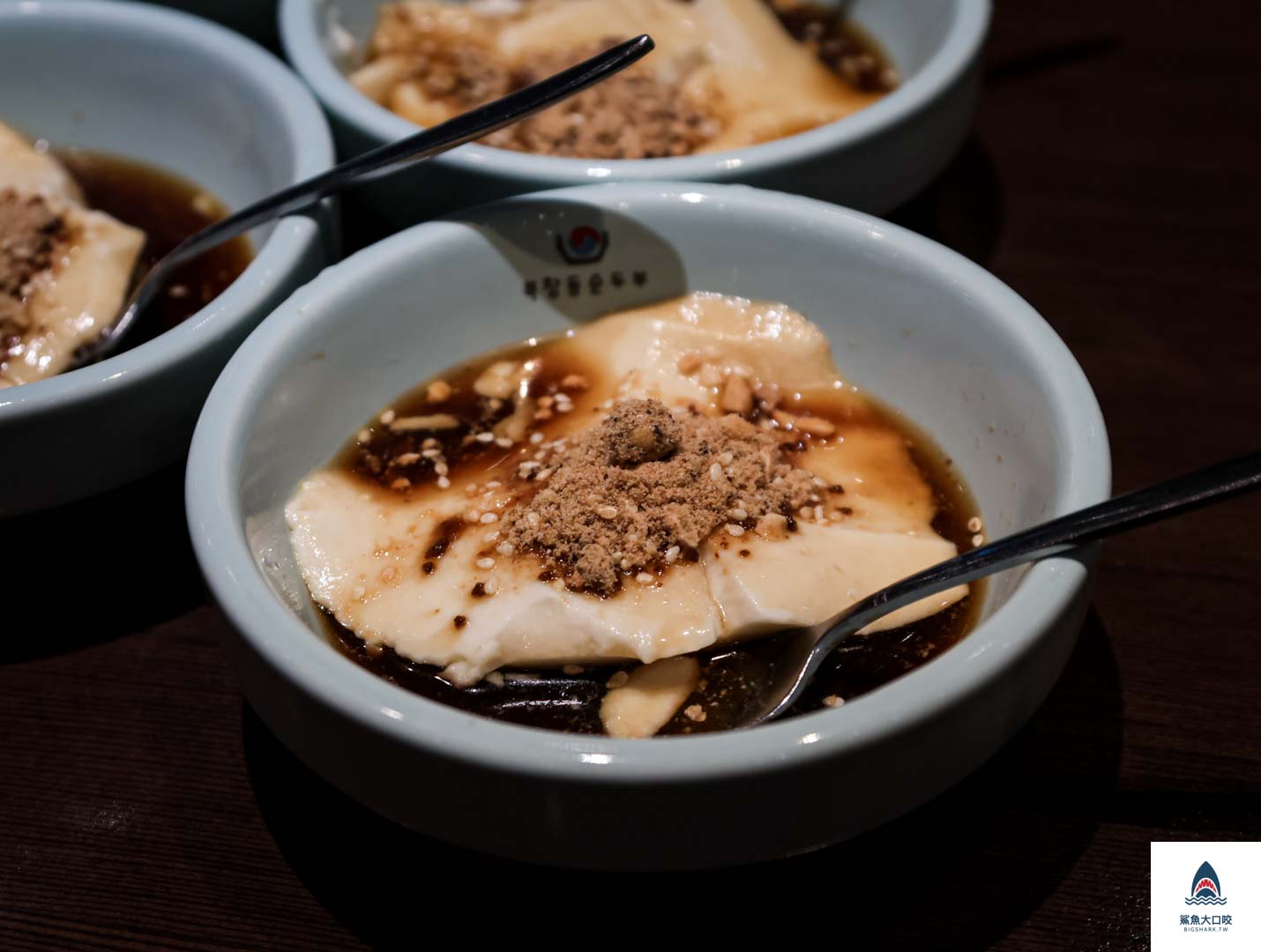 涓豆腐台中文心秀泰店,台中豆腐煲,台中秀泰美食,涓豆腐麗寶,涓豆腐,涓豆腐台中,涓豆腐菜單,涓豆腐台中秀泰 @鯊魚大口咬