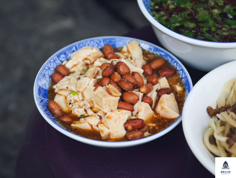 清水麵店,清水國小,台中美食,台中麵店,清水小吃,老士官,老士官擀麵店菜單,老士官擀麵店,清水美食,老士官擀麵 @鯊魚大口咬