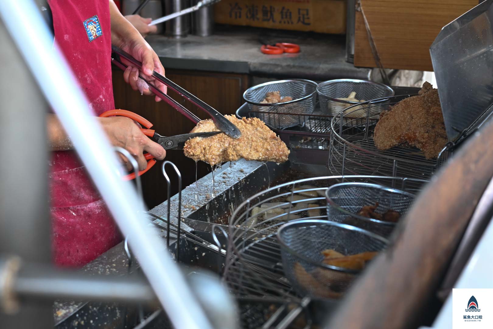肯得利濕米血,虎尾美食,虎尾小吃,虎尾鹽酥雞,虎尾肯得利,虎尾雞排,雲林美食推薦,肯得利雞排 @鯊魚大口咬