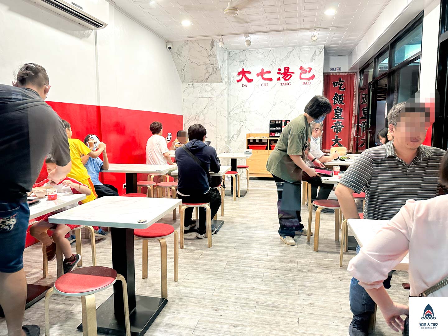 文心森林公園美食,台中南屯湯包,台中小吃,台中南屯美食,台中湯包,大七湯包,文心森林公園附近美食,台中南屯小吃,台中紅豆鍋餅 @鯊魚大口咬 文心森林公園美食,台中南屯湯包,台中小吃,台中南屯美食,台中湯包,大七湯包,文心森林公園附近美食,台中南屯小吃,台中紅豆鍋餅 @鯊魚大口咬
