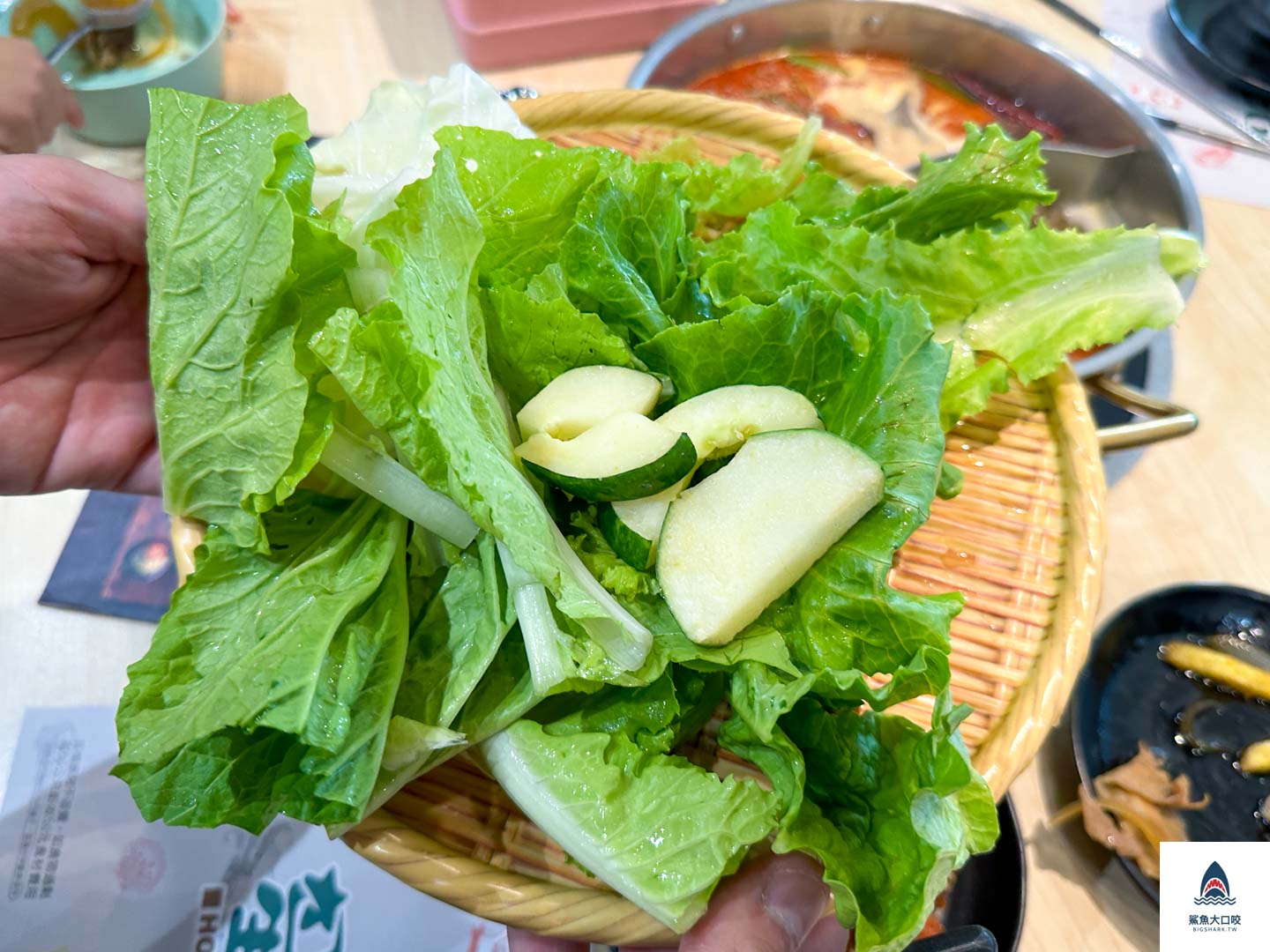 台中火鍋推薦,台中吃到飽推薦,星野肉肉鍋,台中星野肉肉鍋,台中麗寶美食,台中自助吧推薦 @鯊魚大口咬 台中火鍋推薦,台中吃到飽推薦,星野肉肉鍋,台中星野肉肉鍋,台中麗寶美食,台中自助吧推薦 @鯊魚大口咬