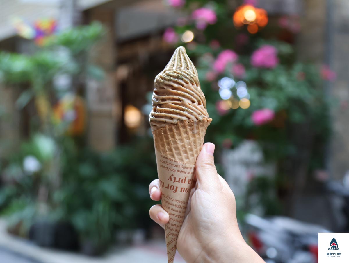 迪化街手搖,大稻埕美食,迪化街美食,大同區美食,台北冰品,迪茶,台北美食地圖,迪茶創始一號店,迪茶 deartea,全台首創奶酥奶蓋,奶酥奶蓋,台北美食,特色調茶,台北飲料,大稻埕手搖,台北手搖 @鯊魚大口咬 迪化街手搖,大稻埕美食,迪化街美食,大同區美食,台北冰品,迪茶,台北美食地圖,迪茶創始一號店,迪茶 deartea,全台首創奶酥奶蓋,奶酥奶蓋,台北美食,特色調茶,台北飲料,大稻埕手搖,台北手搖 @鯊魚大口咬