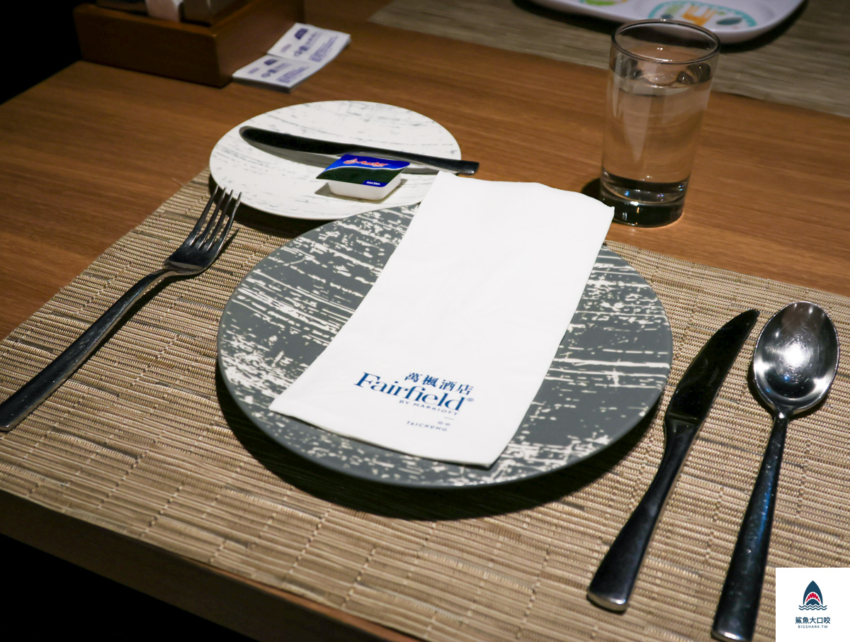 楓橋餐廳,萬楓酒店,萬楓酒店美食,台中美食,台中早午餐,台中美式,台中義式 @鯊魚大口咬