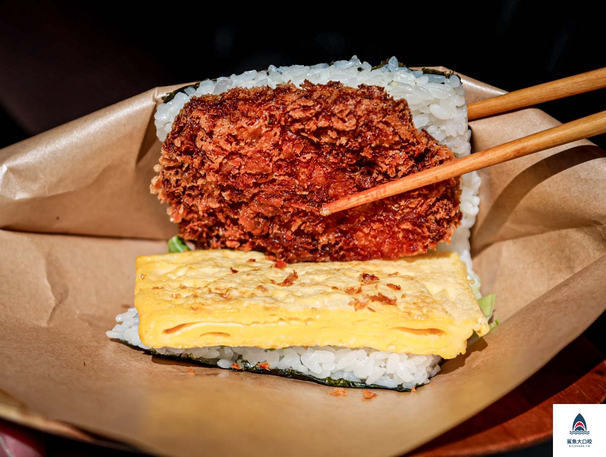 埔里美食推薦,埔里檸檬塔,埔里檸檬塔推薦,埔里早餐,製飯糰,日月潭美食,手握飯糰,南投美食,鉅鹿咖啡,埔里美食,日月潭早午餐,埔里咖啡廳推薦,埔里咖啡廳 @鯊魚大口咬 埔里美食推薦,埔里檸檬塔,埔里檸檬塔推薦,埔里早餐,製飯糰,日月潭美食,手握飯糰,南投美食,鉅鹿咖啡,埔里美食,日月潭早午餐,埔里咖啡廳推薦,埔里咖啡廳 @鯊魚大口咬