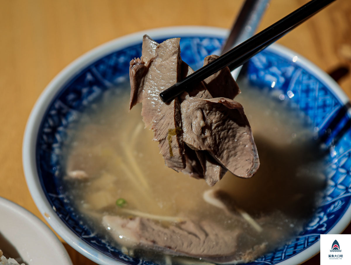 李海魯肉飯分店,台中早餐,李海魯肉飯台中,台中宵夜,原子街,北區早餐,台中深夜美食,中華路夜市,台中凌晨美食,篤行路,李海魯肉飯菜單,北區美食 @鯊魚大口咬 李海魯肉飯分店,台中早餐,李海魯肉飯台中,台中宵夜,原子街,北區早餐,台中深夜美食,中華路夜市,台中凌晨美食,篤行路,李海魯肉飯菜單,北區美食 @鯊魚大口咬