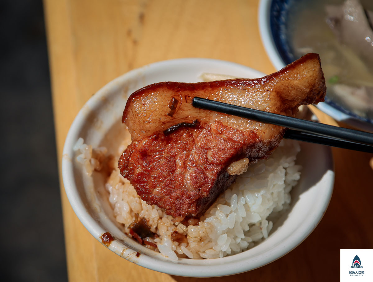 李海魯肉飯分店,台中早餐,李海魯肉飯台中,台中宵夜,原子街,北區早餐,台中深夜美食,中華路夜市,台中凌晨美食,篤行路,李海魯肉飯菜單,北區美食 @鯊魚大口咬