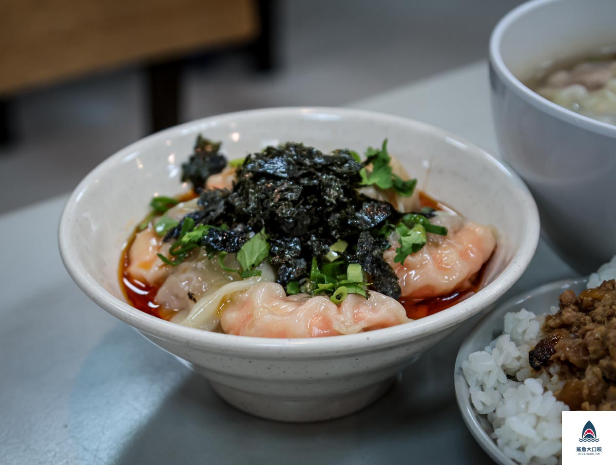 花蓮香扁食,花蓮香,花蓮香扁食分店,花蓮香扁食 菜單,花蓮香 扁食,花蓮香扁食中山店,花蓮中山路扁食,花蓮扁食,花蓮花蓮香扁食,花蓮美食懶人包 @鯊魚大口咬