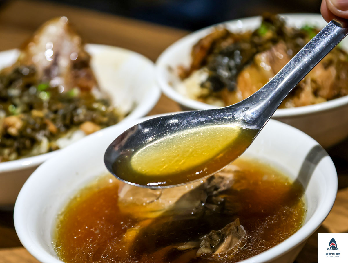 阿賜豬腳飯菜單,斗六梅干扣肉,雲林梅干扣肉,雲林美食,斗六美食,斗六小吃,斗六隱藏美食,阿賜豬腳飯,雲林豬腳飯 @鯊魚大口咬