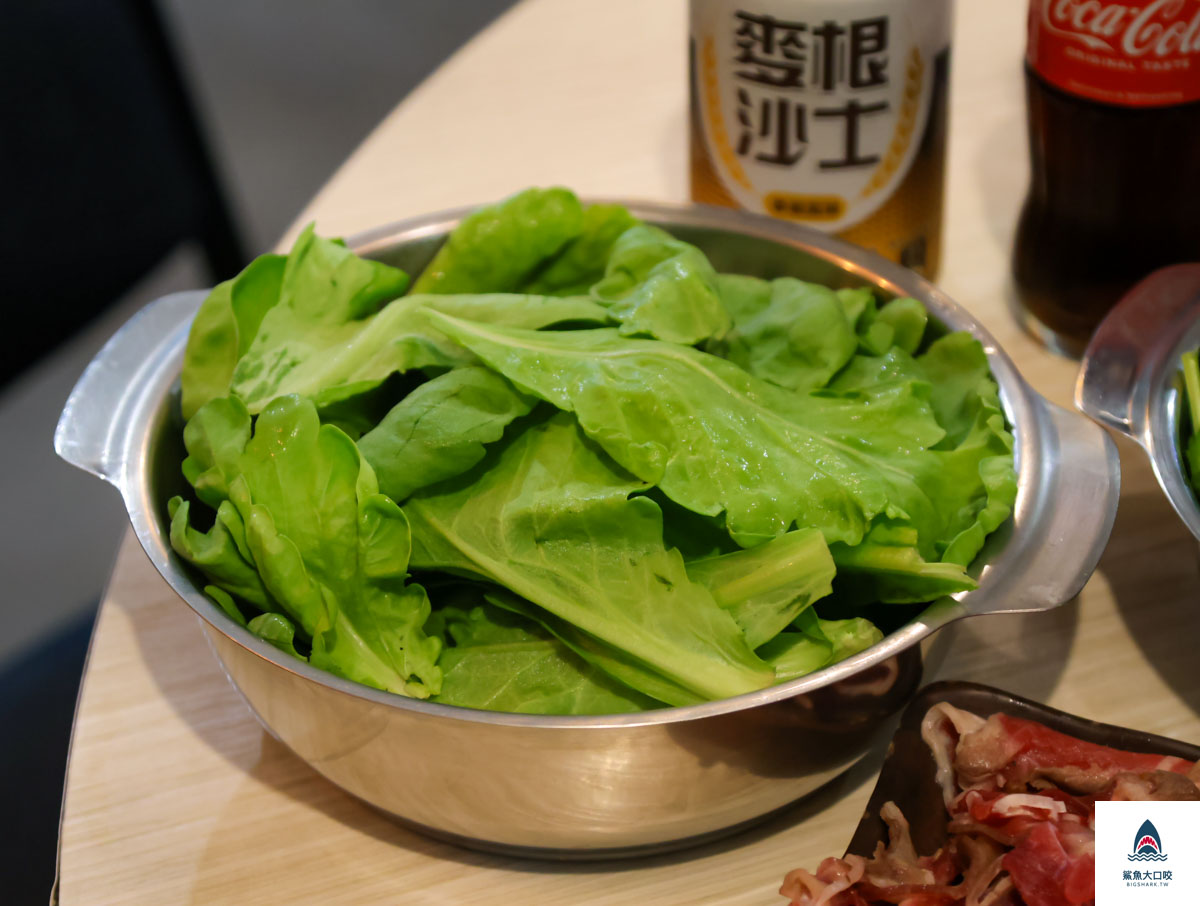 台中石頭火鍋,水湳火鍋推薦,北屯火鍋推薦,食藝石頭火鍋,食藝石頭火鍋菜單,食藝石頭火鍋推薦,台中火鍋推薦 @鯊魚大口咬