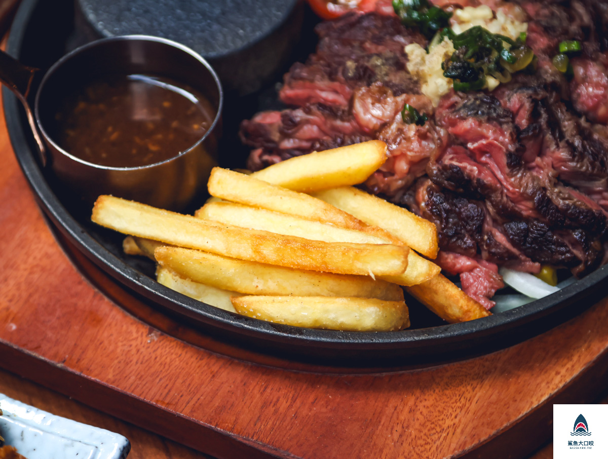 龜山牛排,長庚美食,炙り庵steak 牛排龜山長庚店,炙り庵steak 牛排,林口美食,林口牛排 @鯊魚大口咬