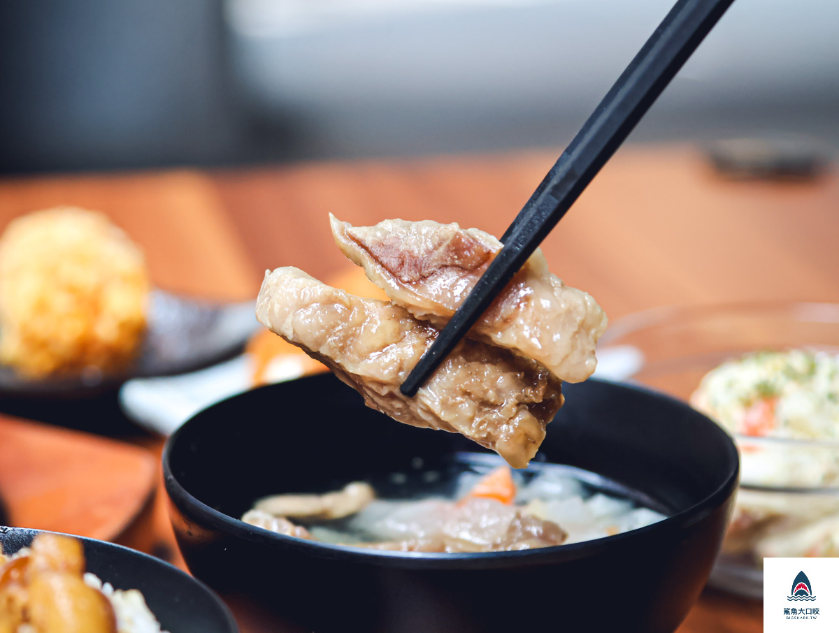 龜山牛排,長庚美食,炙り庵steak 牛排龜山長庚店,炙り庵steak 牛排,林口美食,林口牛排 @鯊魚大口咬