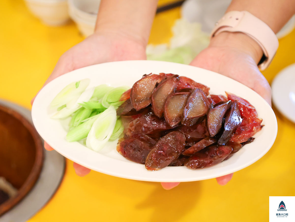 汕頭牛肉劉沙茶火鍋店菜單,汕頭牛肉劉沙茶火鍋店,台中火鍋店推薦,台中沙茶火鍋 @鯊魚大口咬