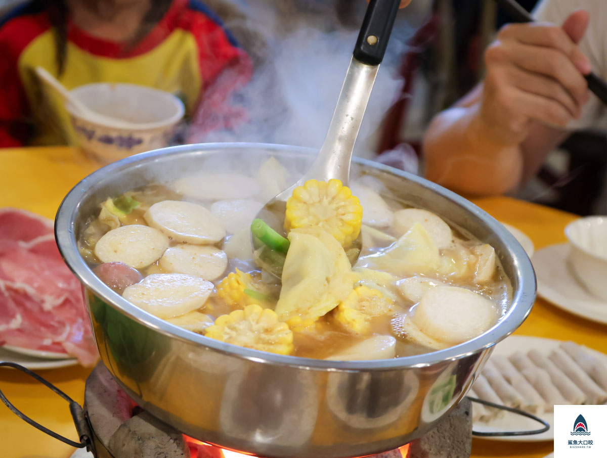 汕頭牛肉劉沙茶火鍋店菜單,汕頭牛肉劉沙茶火鍋店,台中火鍋店推薦,台中沙茶火鍋 @鯊魚大口咬 汕頭牛肉劉沙茶火鍋店菜單,汕頭牛肉劉沙茶火鍋店,台中火鍋店推薦,台中沙茶火鍋 @鯊魚大口咬