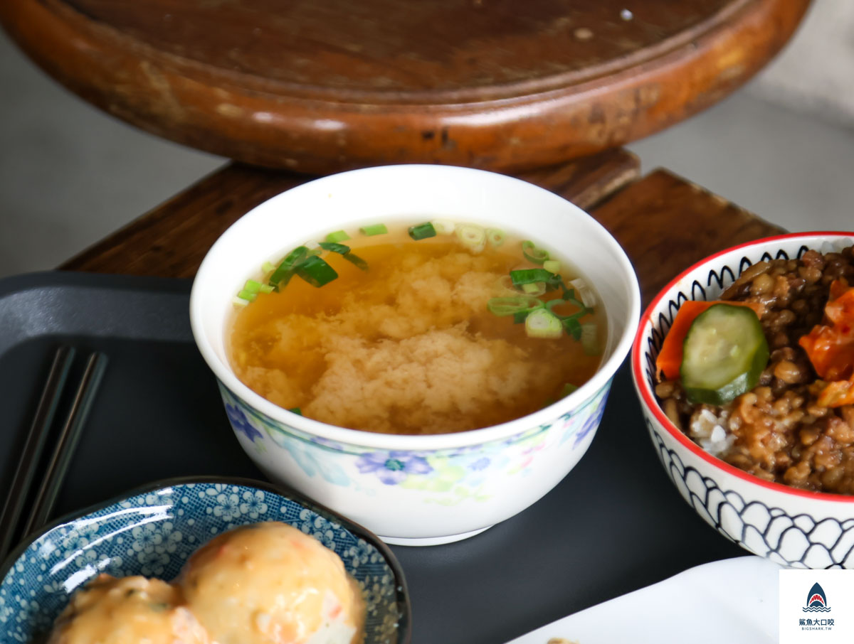 甲意魯肉飯,甲意魯肉飯菜單 @鯊魚大口咬