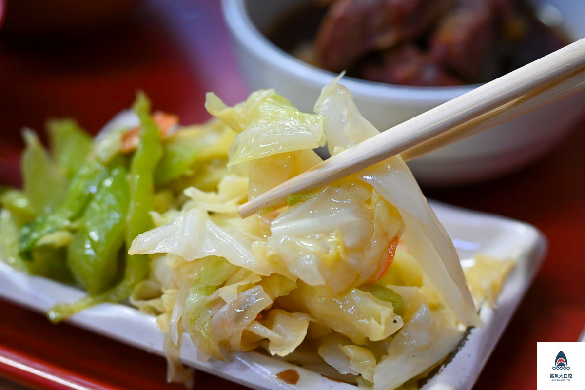 昇牛肉飯,昇排骨飯,台中南屯便當,台中昇牛肉飯,昇牛肉飯菜單,台中便當推薦 @鯊魚大口咬 昇牛肉飯,昇排骨飯,台中南屯便當,台中昇牛肉飯,昇牛肉飯菜單,台中便當推薦 @鯊魚大口咬
