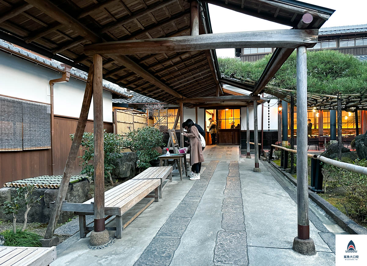 中村藤吉菜單,宇治甜點推薦,宇治景點,宇治中村藤吉,京都景點,京都宇治,宇智必吃美食,中村藤吉本店,中村藤吉餐點推薦 @鯊魚大口咬 中村藤吉菜單,宇治甜點推薦,宇治景點,宇治中村藤吉,京都景點,京都宇治,宇智必吃美食,中村藤吉本店,中村藤吉餐點推薦 @鯊魚大口咬