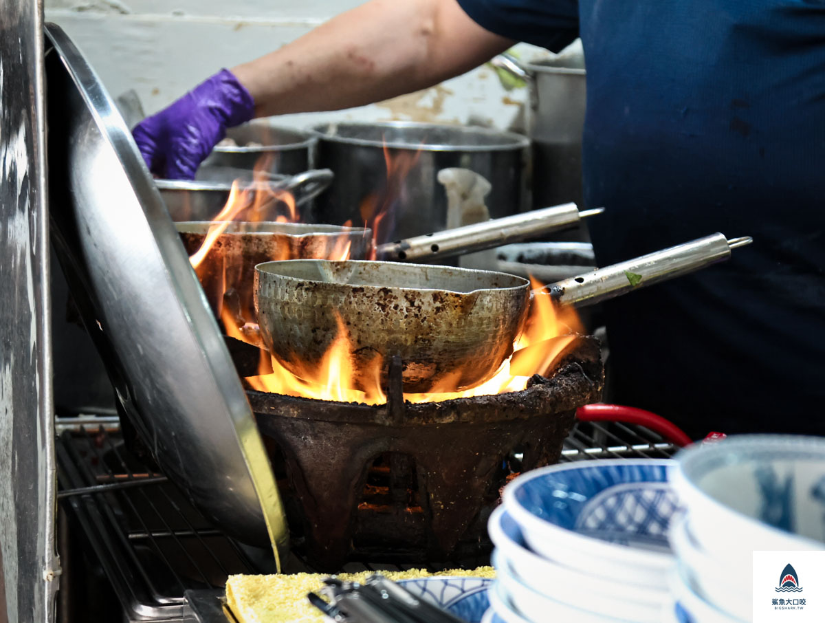 東海綜合什錦湯店,東海綜合什錦湯店菜單 @鯊魚大口咬