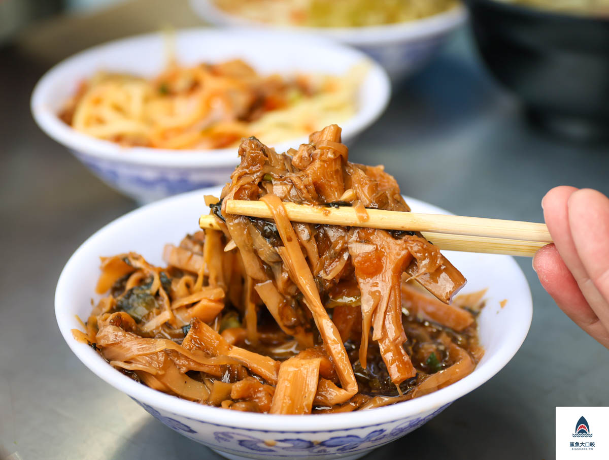 阿春爌肉飯,阿春爌肉飯菜單 @鯊魚大口咬