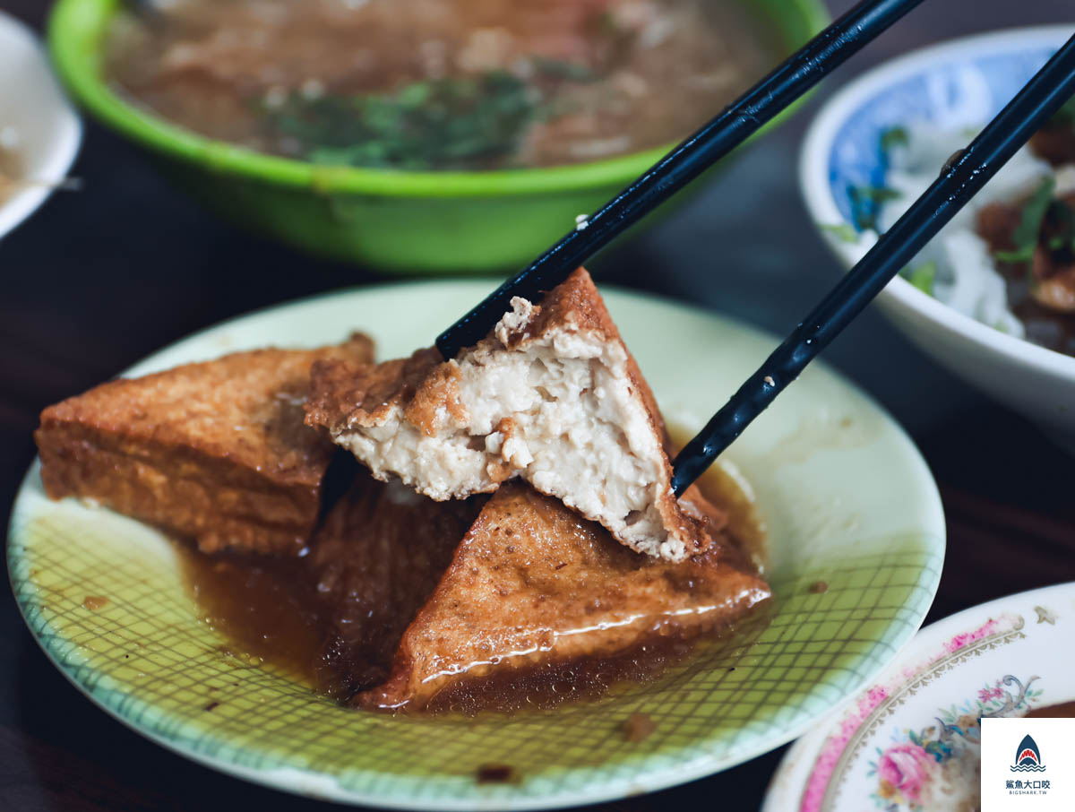 台中南區小吃,台中魯肉莊,魯肉莊菜單,魯肉莊價位,魯肉莊推薦,中興大學美食推薦,台中南區美食 @鯊魚大口咬