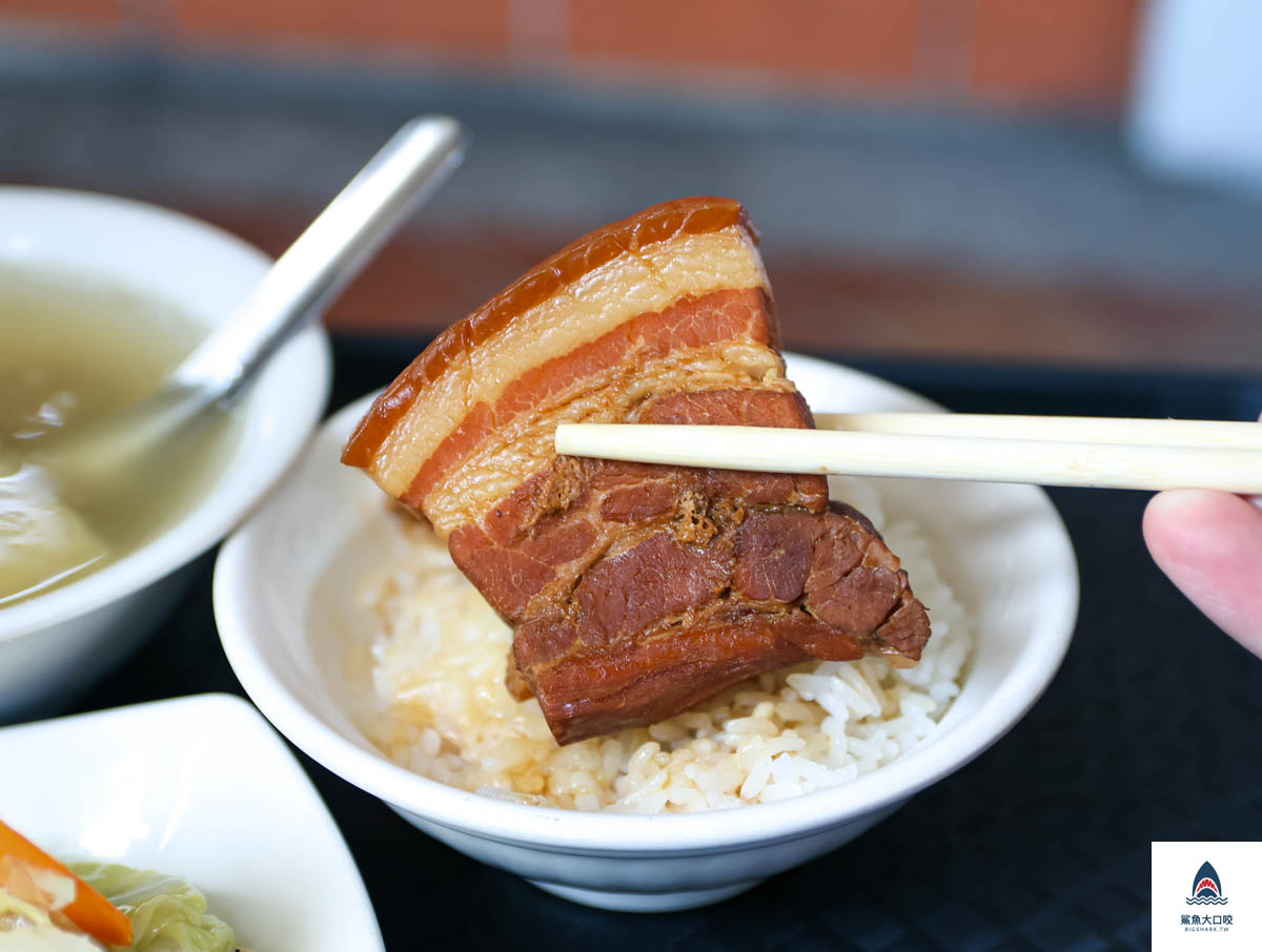 山河魯肉飯,山河魯肉飯菜單 @鯊魚大口咬
