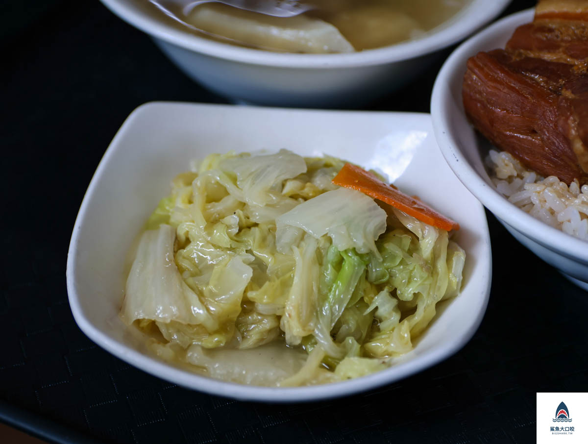 山河魯肉飯,山河魯肉飯菜單 @鯊魚大口咬