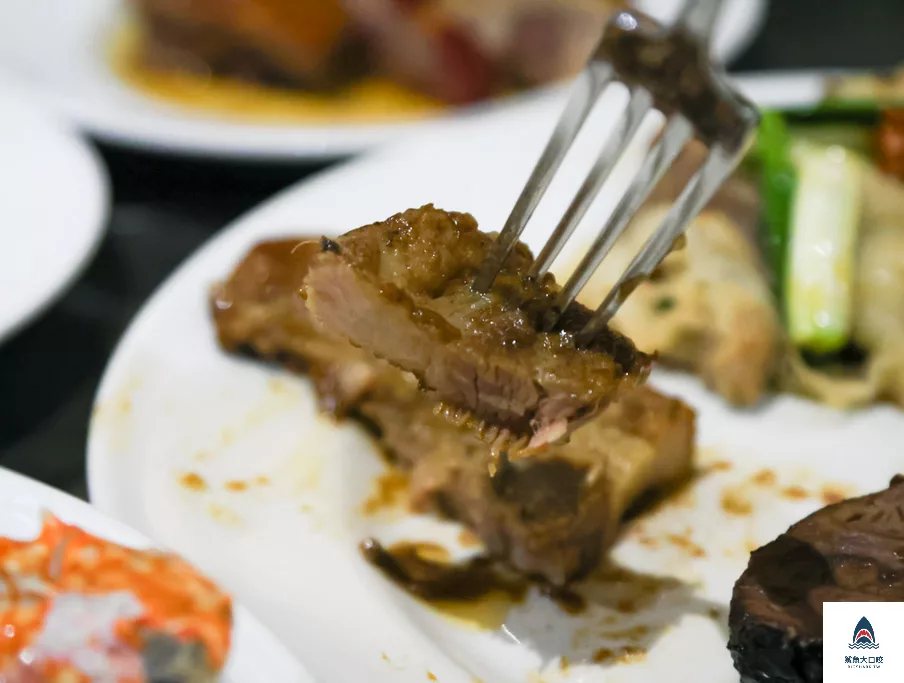 台中西區美食,台中吃到飽,金典酒店吃到飽,台中金典酒店美食,台中柏麗廳,金典酒店栢麗廳 @鯊魚大口咬 台中西區美食,台中吃到飽,金典酒店吃到飽,台中金典酒店美食,台中柏麗廳,金典酒店栢麗廳 @鯊魚大口咬