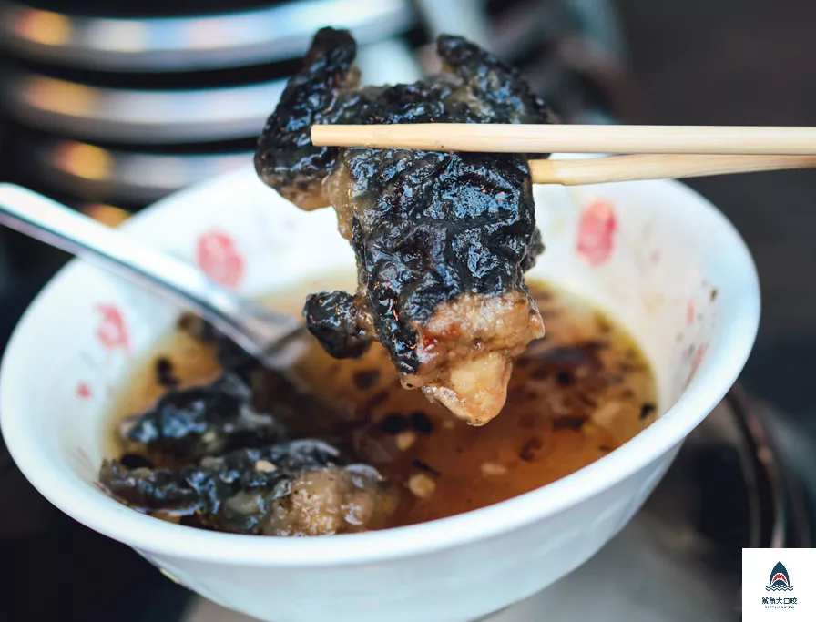 北港朝天宮美食,北港圓環美食,北港紅燒青蛙,嘉義必吃,嘉義紅燒青蛙,嘉義北港青蛙,台灣特有小吃,北港美食 @鯊魚大口咬