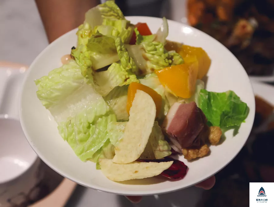 台中吃到飽,台中自助吧,新食譜全日餐廳 Latest Recipe,新食譜全日餐廳 Latest Recipe菜單,李方艾美,李芳艾美餐廳,台中李芳艾美,台中美食 @鯊魚大口咬
