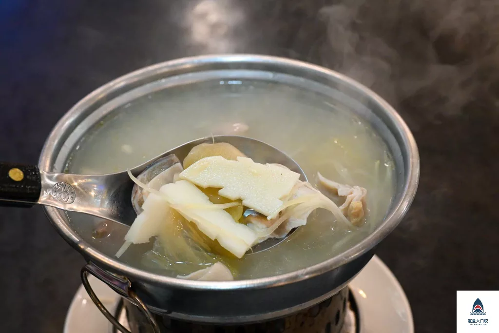 台中上海陸家嘴餐廳,台中江浙菜系,台中上海陸家嘴江浙名菜館,台中上海菜,台中合菜餐廳 @鯊魚大口咬