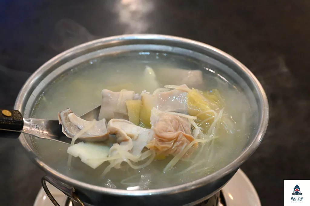 台中上海陸家嘴餐廳,台中江浙菜系,台中上海陸家嘴江浙名菜館,台中上海菜,台中合菜餐廳 @鯊魚大口咬