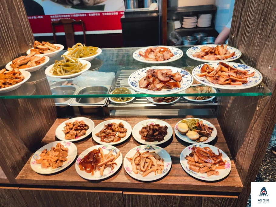 老麵店推薦,迪化街老麵店,大同老麵店,大同美食,老麵店,老麵店菜單 @鯊魚大口咬