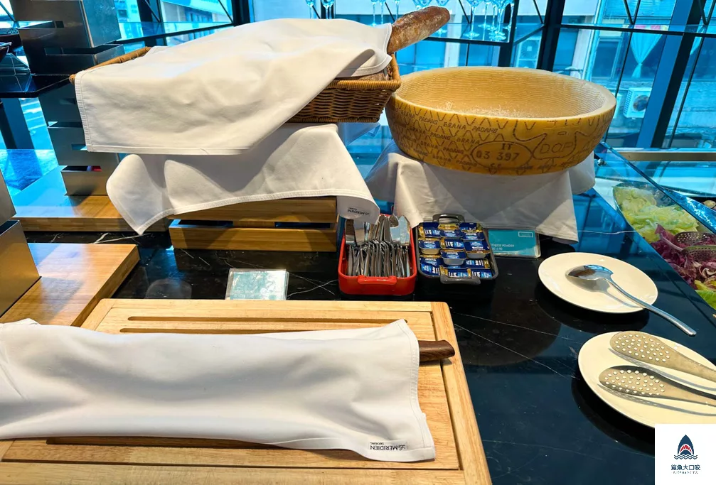 台中吃到飽,台中自助吧,新食譜全日餐廳 Latest Recipe,新食譜全日餐廳 Latest Recipe菜單,李方艾美,李芳艾美餐廳,台中李芳艾美,台中美食 @鯊魚大口咬
