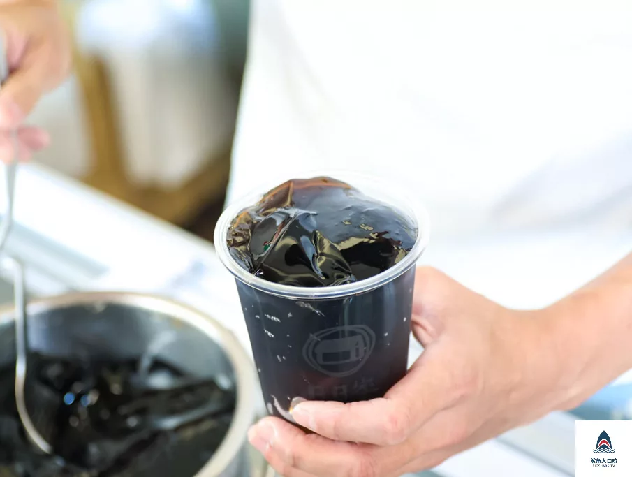 日日家綠豆沙牛奶專製所,日日家綠豆沙牛奶專製所菜單 @鯊魚大口咬