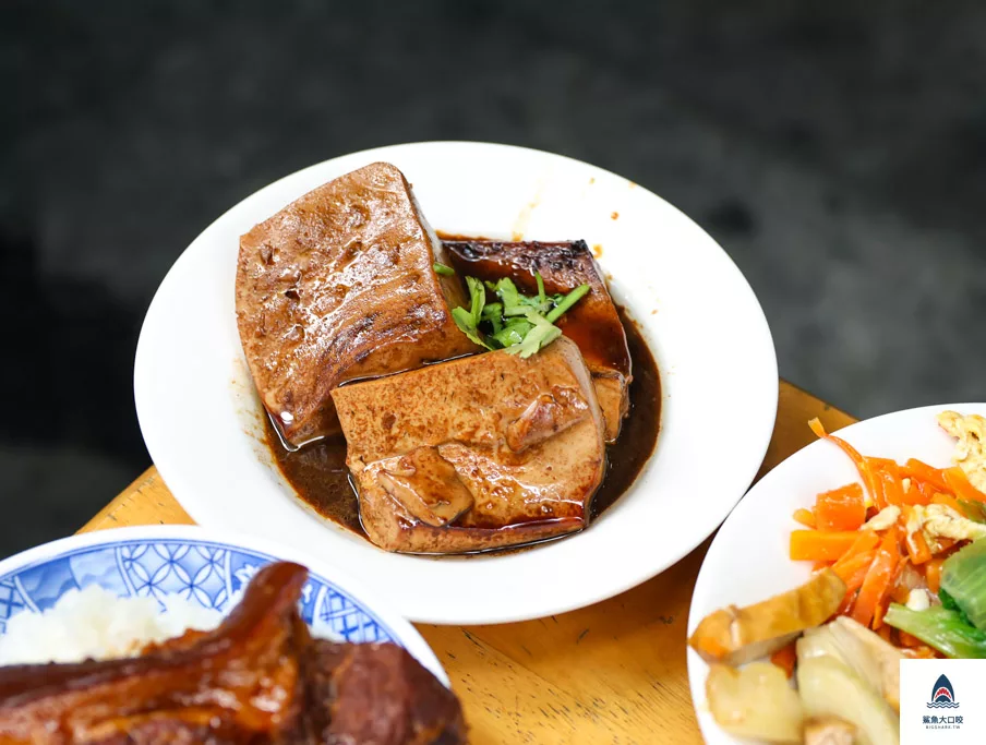 牛員外灶腳,牛員外灶腳菜單 @鯊魚大口咬
