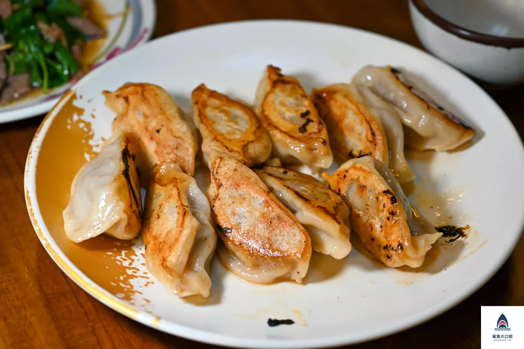 台中羊肉料理推薦」台中酸白菜鍋推薦,台中中區美食推薦,台中清真館,清真館,台中清真館菜單,台中清真料理,台中牛肉料理推薦 @鯊魚大口咬